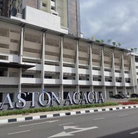 Family Suites Netflix House Aston Acacia Bukit Mertajam، فندق في بوكيت ميرتاجام