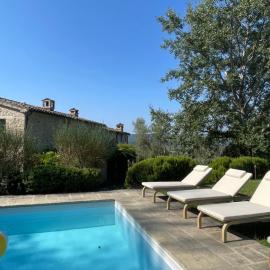 Villa Bacciana, khách sạn ở Montone