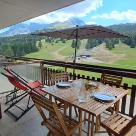 Studio Superdevoluy 4 personnes au pied des pistes, hotel din Superdevoluy