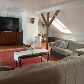오테파에 위치한 호텔 Apartment with a jacuzzi close to Tehvandi