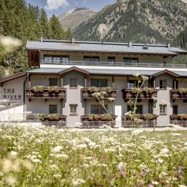 The River by Regina: Sölden'de bir otel