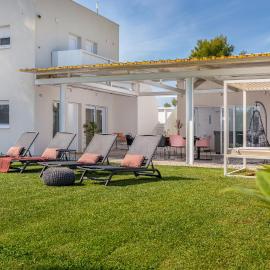 Villa Shimunelka for 6 people near Fazana only 250 meters from the beach, hotel a Peroj