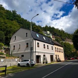 Apartmány u Kuželky, hotel in Loket
