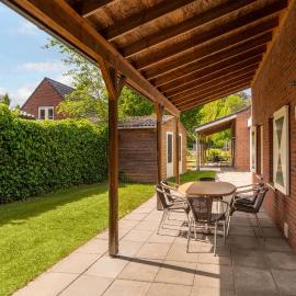 Summio Bosparc de Hoevenaer, hotel a Hoeven