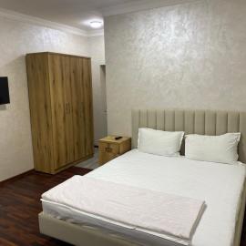 LEO hotel, hotel u gradu Andizhan