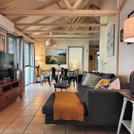 Kalimna Woods Cottages, hotel di Lakes Entrance