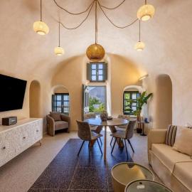 Parastia Luxury Villa Santorini