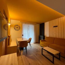 Rauzi apartments