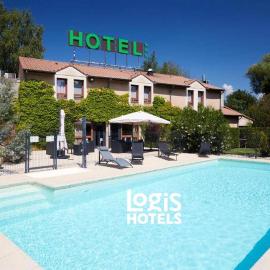 Hôtel des Trois Massifs, Grenoble Sud Claix, hotel in Claix