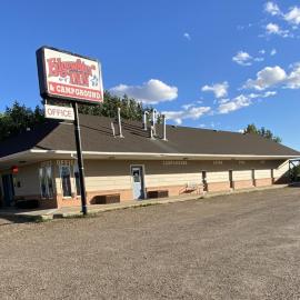 Malta Edgewater Inn and RV Park、Maltaのホテル