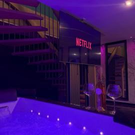 La Suite Genève Gaillard - Jacuzzi Privé & Séjour Luxe, hotel Gaillard-ban