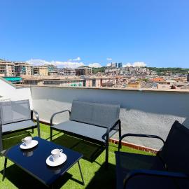 Penthouses with Parking and terraces in Palazzo San Paolo By ML WHITE HOUSE, Hotel in Genua