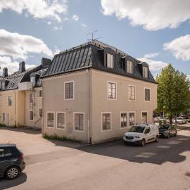 Comfort Meets Style in Central Norberg, hotel em Norberg