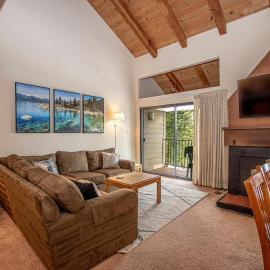 Carnelian Woods #128 By Hauserman Rentals, hotel in Carnelian Bay