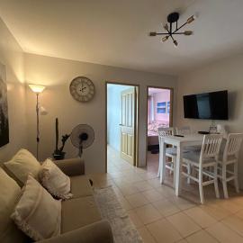 ILOILO condo with iloilo river&sunset view