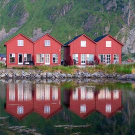 Ballstad Tide House - Lofoten
