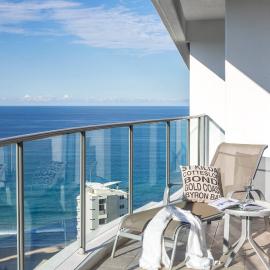 Artique Surfers Paradise - Official, hotel in Gold Coast