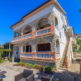 Apartments Albina