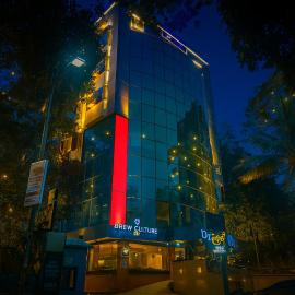 FabHotel Prime Deccan 8 - Nr Law college, hotelli Punessa