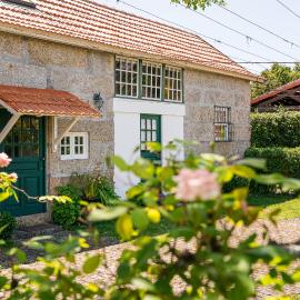 Casa do Lilau - Refúgio Rural com Piscina, hotelli kohteessa Penafiel
