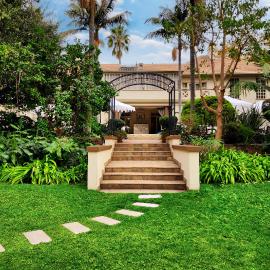10 2nd Avenue Houghton Estate by Dream Resorts