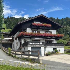 Haus Straif, hotel en Brixen im Thale