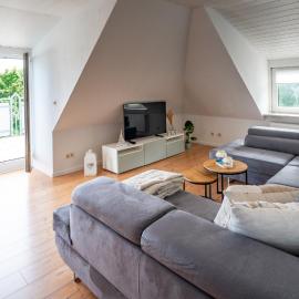 Stilvolle Dachgeschosswohnung, hotelli kohteessa Bad Eilsen