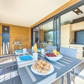Holiday Home Chalet moderne La Baule-Guérande by Interhome, hotel in Guérande