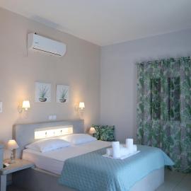 Niriides rooms, khách sạn ở Kionia