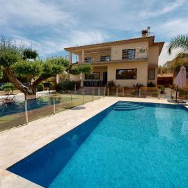 Villa Santa Llucia