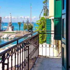 Porto Vecchio Appartamenti, Hotel in Lazise