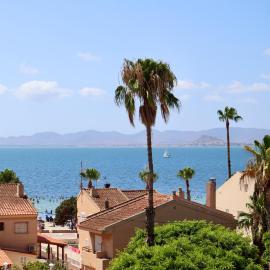 Apartahotel Punta Calera, hotel a Los Alcázares