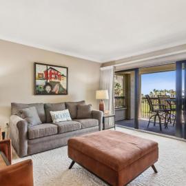 Amelia Surf and Racquet Club Condo - Ocean Front - 2nd Floor - Pools - Tennis Courts - Sleeps 6, hotel u gradu 'Fernandina Beach'