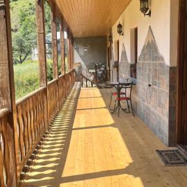 T&T Guest house