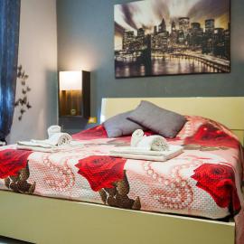 Casa Linda Affitacamere Rozzano HUMANITAS FORUM ASSAGO M2 MILANO Centro IEO, hotel u gradu Rocano