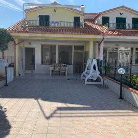 Villa Monia
