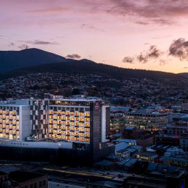 Crowne Plaza Hobart by IHG、ホバートのホテル