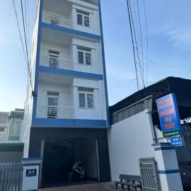 Nhà Nghỉ Hoàng Gia Phát, hotel in Buôn Kô Sir