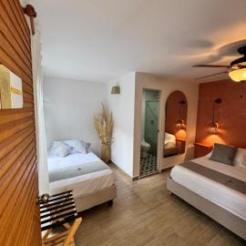 Muguet House Granada, hotel a Cali
