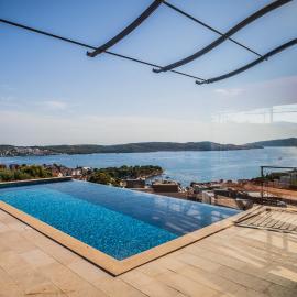 Villa sea, sun and fun