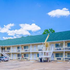 Hotel O Eureka Springs - Christ of Ozark Area, hotel di Eureka Springs