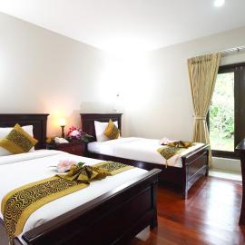 Phuwanalee Resort
