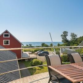 Villa Gul in beautiful Smygehamn, Hotel in Smygehamn