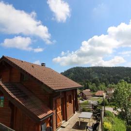 Chalet des Brimbelles, séjour au cœur de la nature au cœur de la vallée des lacs, hotel a Xonrupt-Longemer