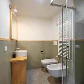 Lioda Oak Alpine Charm, hotel i Vinigo