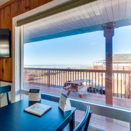 Joe's Oceanview Getaway, hotel en Rockaway Beach