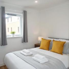 Spacious 2 Bed Apartment Near Glasgow Airport