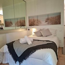 Appartement neuf proche Nantes avec parking, Hotel in Carquefou