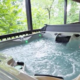 Great Smoky Mountain, Hot Tub, Mins to Dollywood