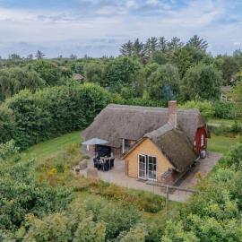 Charming cottage, hotel em Ulfborg